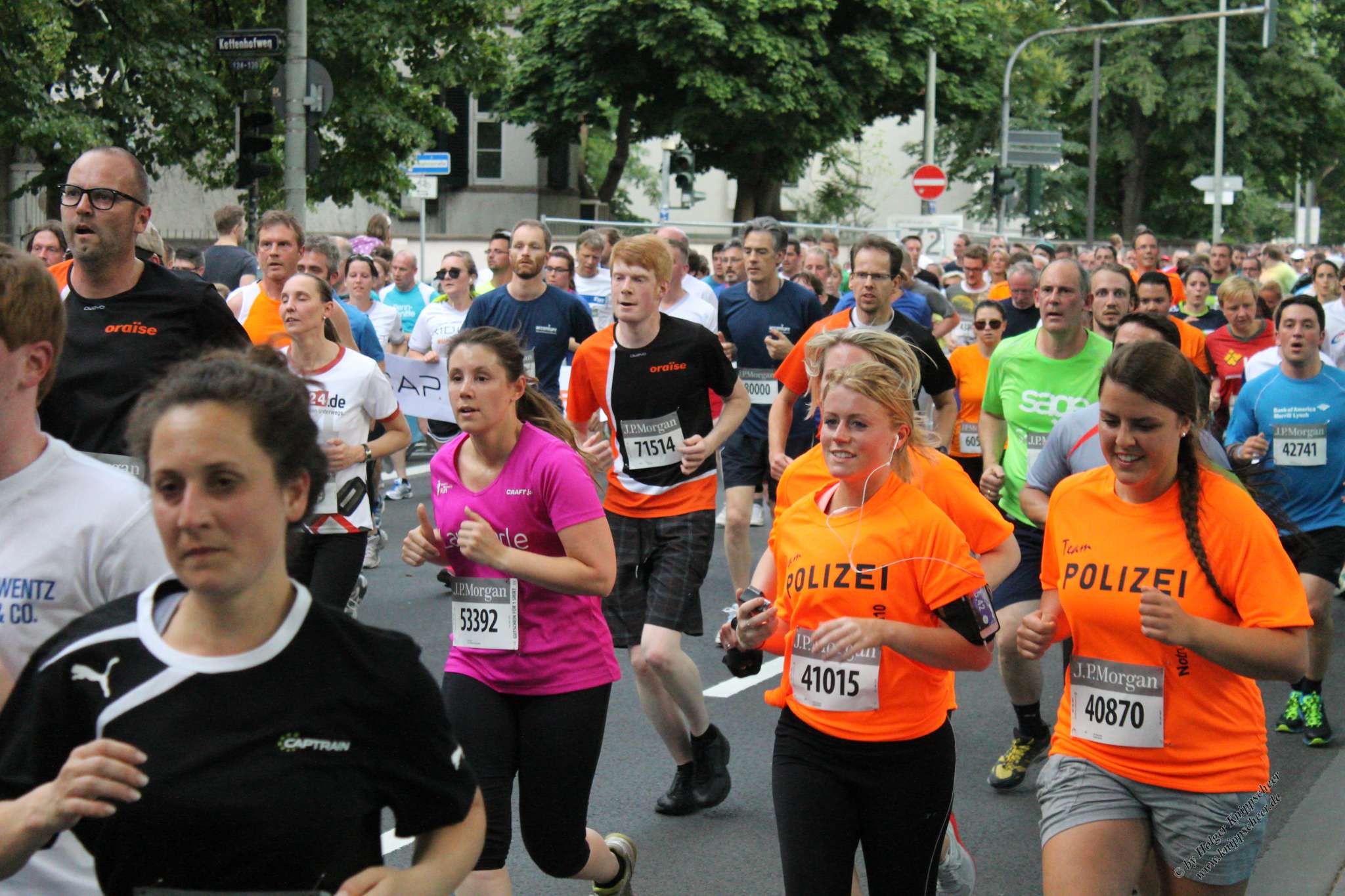 eindr-cke-vom-jp-morgan-chase-corporate-challenge-2015-in-frankfurt